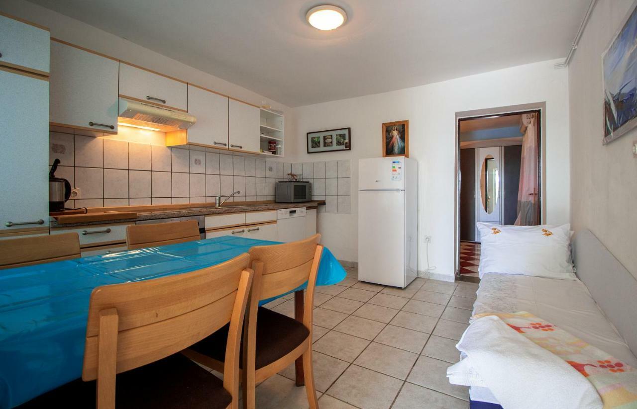 Mrkonjic Branko & Marija Apartmani Omis Exterior photo